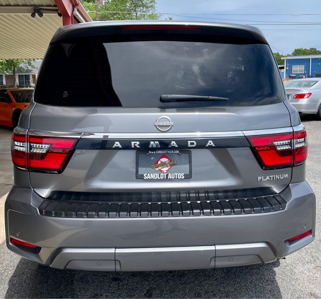 2021 Nissan Armada Image 6