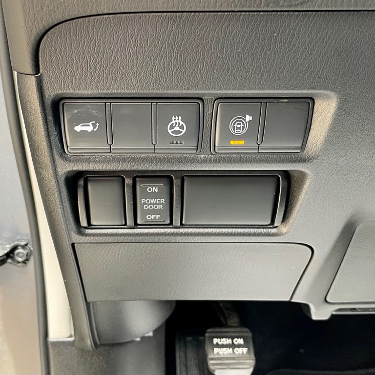 2021 Nissan Armada Image 15