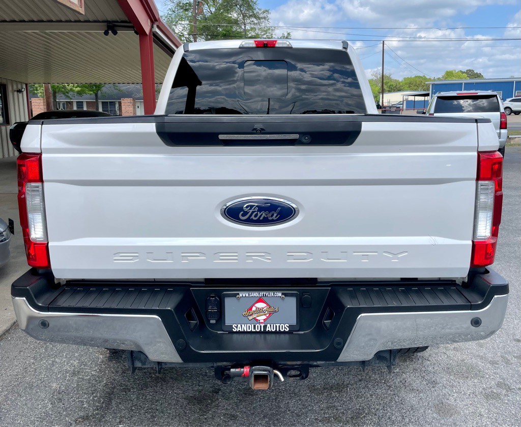 2017 Ford F-250 Image 6