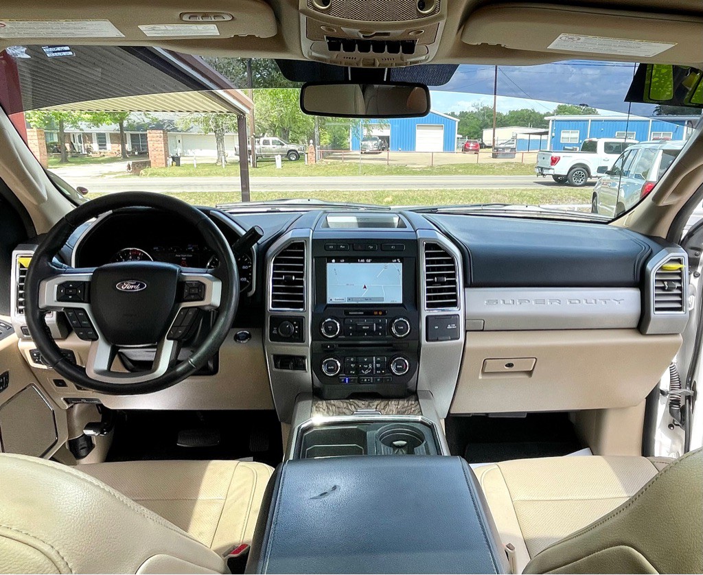 2017 Ford F-250 Image 8