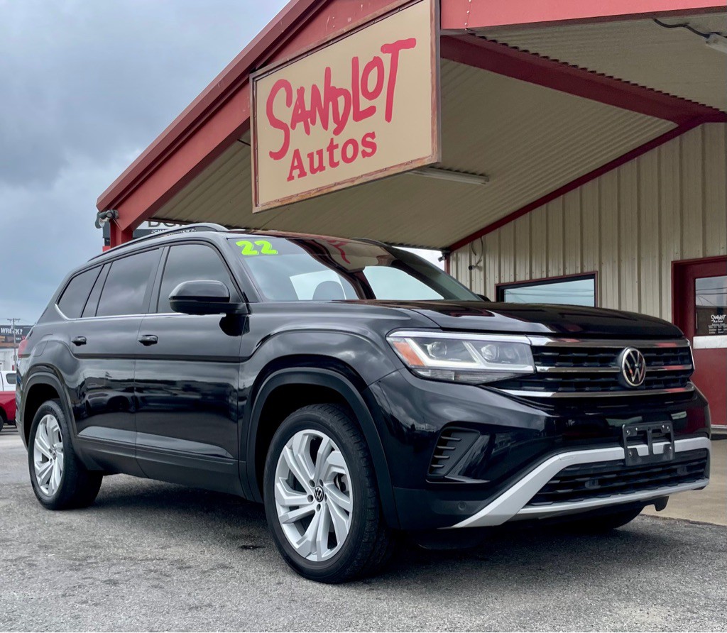 2022 Volkswagen Atlas Image 3
