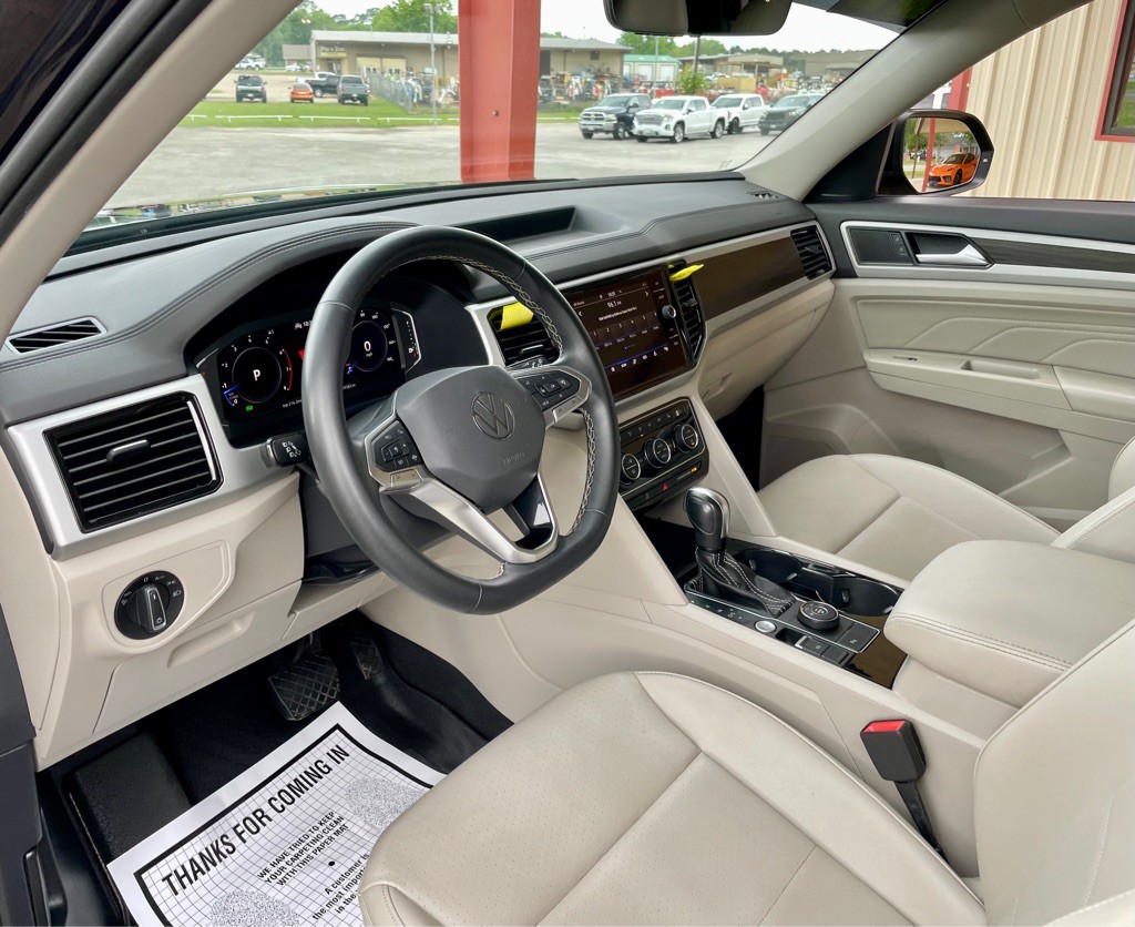 2022 Volkswagen Atlas Image 9