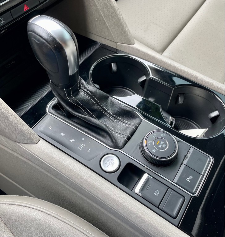 2022 Volkswagen Atlas Image 15