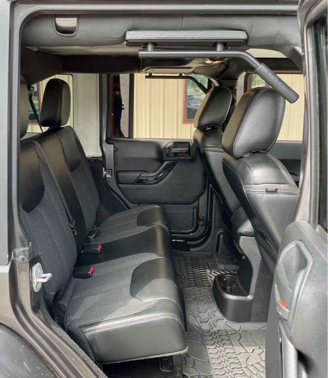 2016 Jeep Wrangler Unlimited Image 22