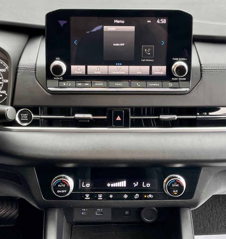 2022 Mitsubishi Outlander Image 13