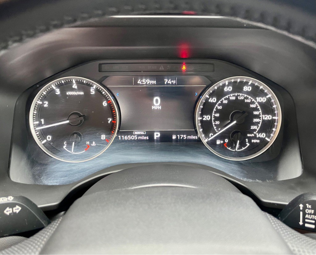 2022 Mitsubishi Outlander Image 16