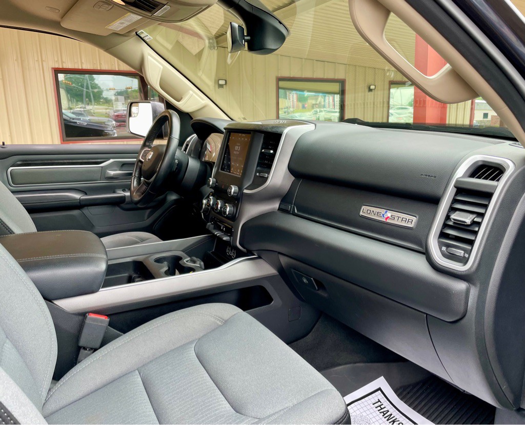 2020 RAM 1500 Image 18