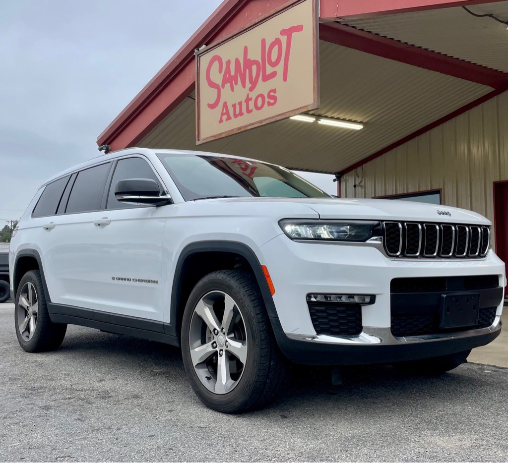2021 Jeep Grand Cherokee Image 3