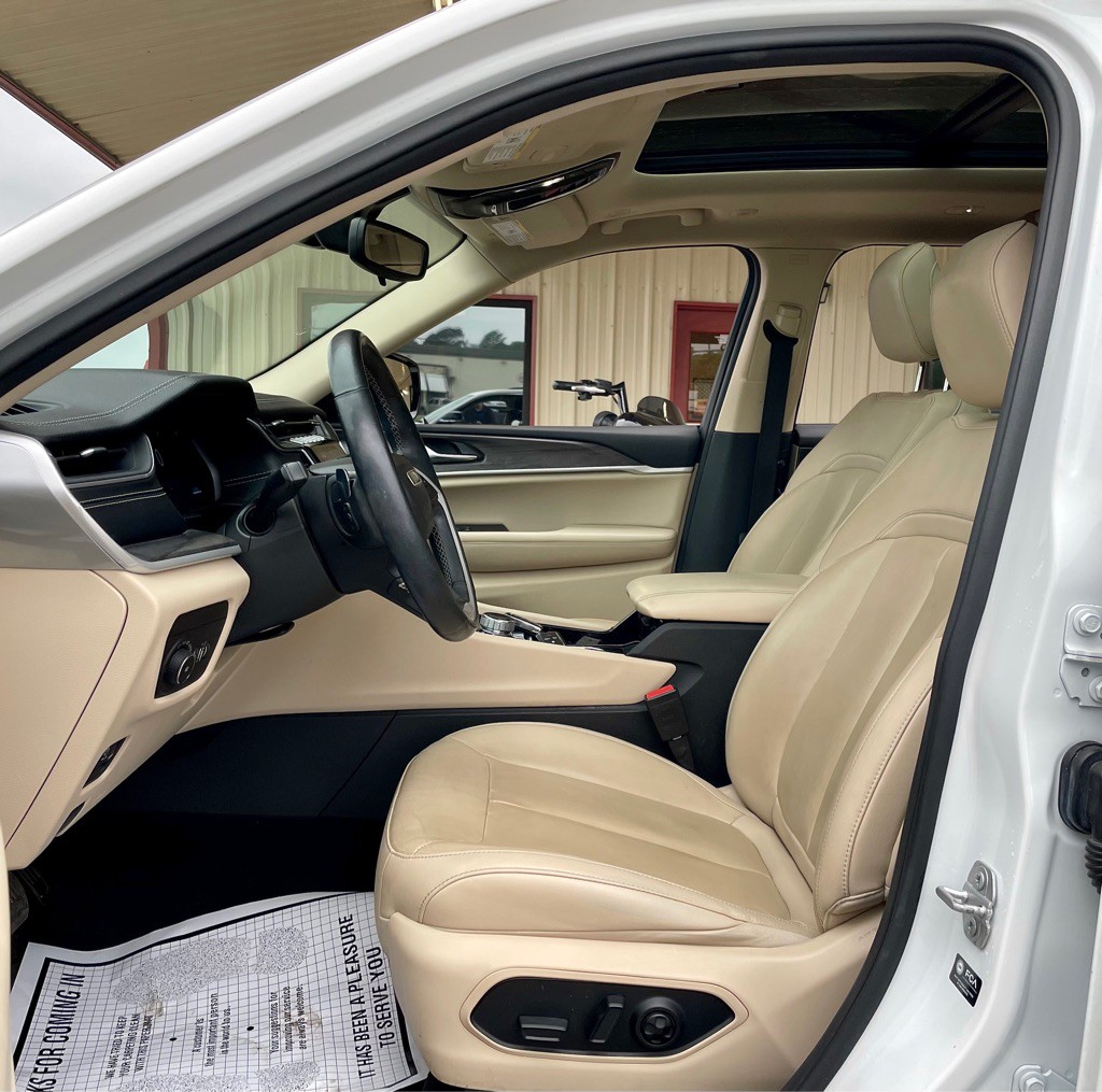 2021 Jeep Grand Cherokee Image 8