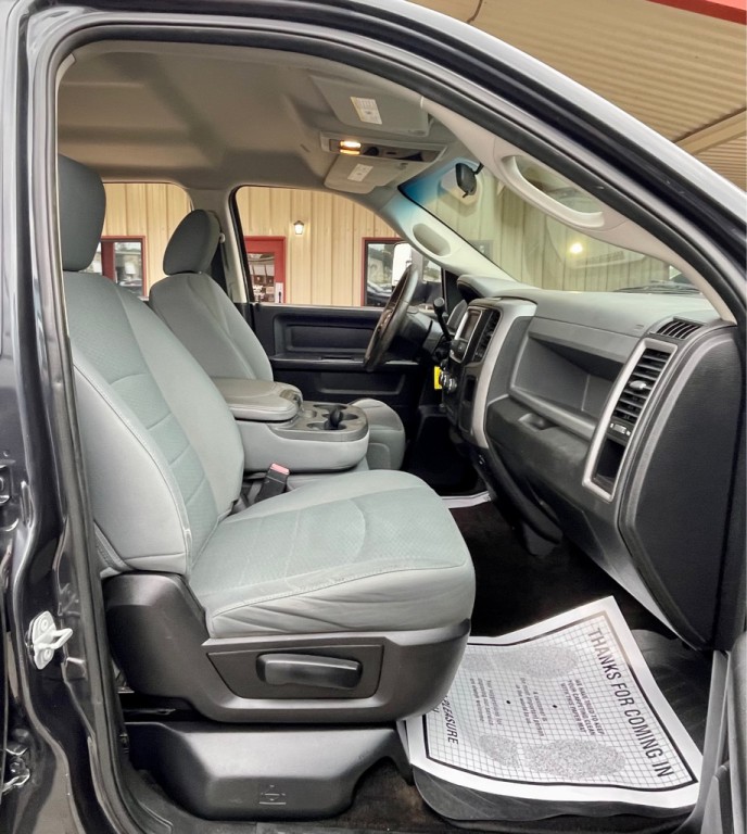 2017 RAM 3500 Image 18