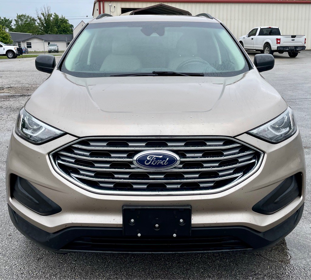 2020 Ford Edge Image 2