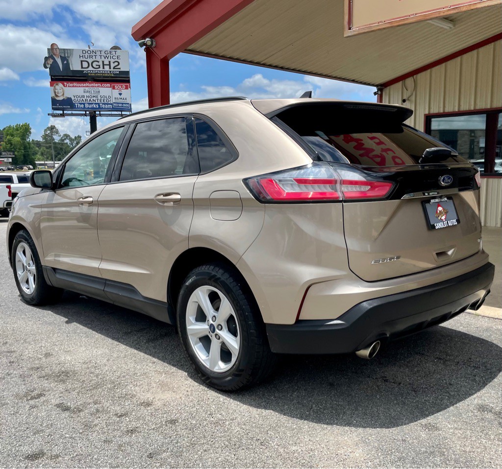 2020 Ford Edge Image 30