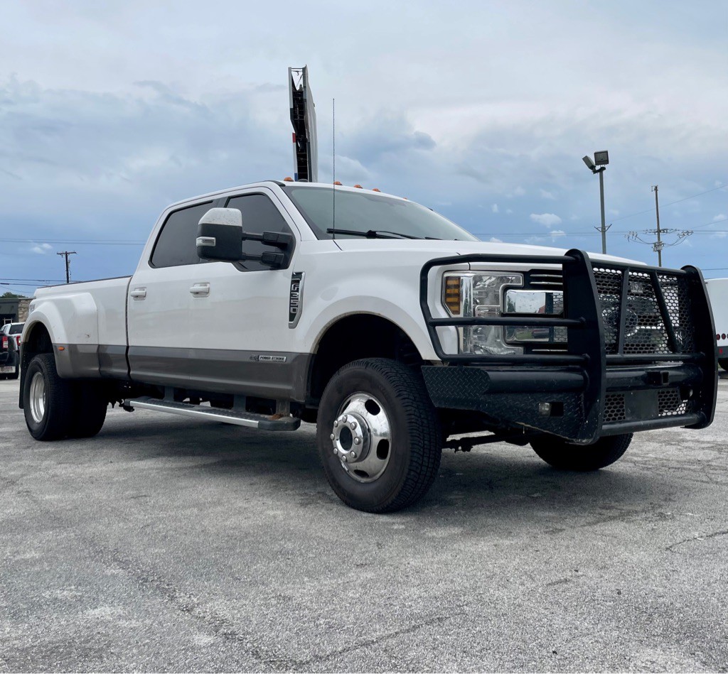 2018 Ford F-350 Image 3