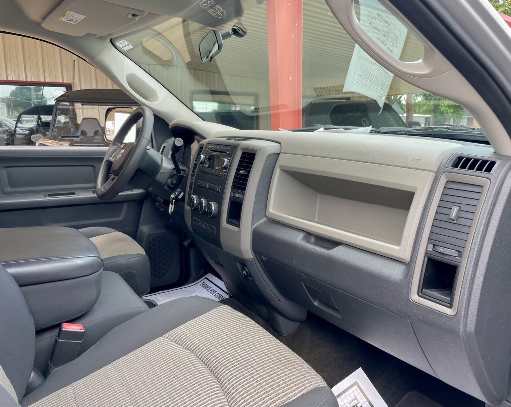 2012 Dodge Ram 2500 Image 16