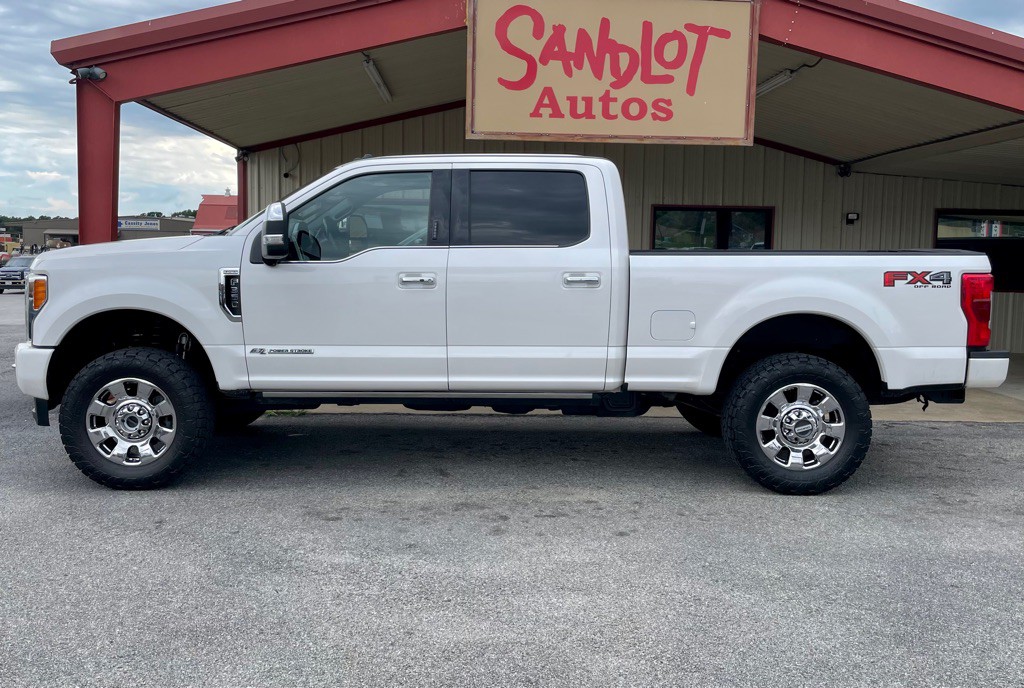 2019 Ford F-350 Image 2