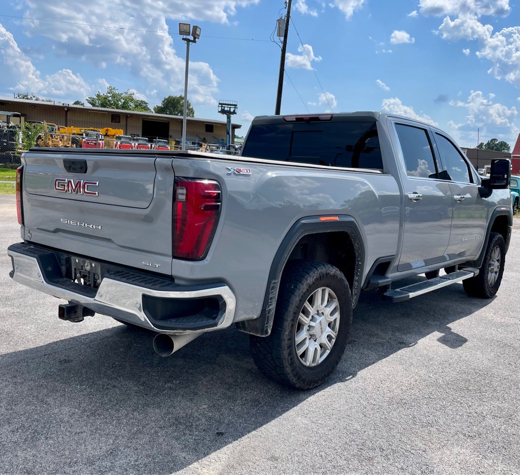 2024 GMC Sierra Image 4