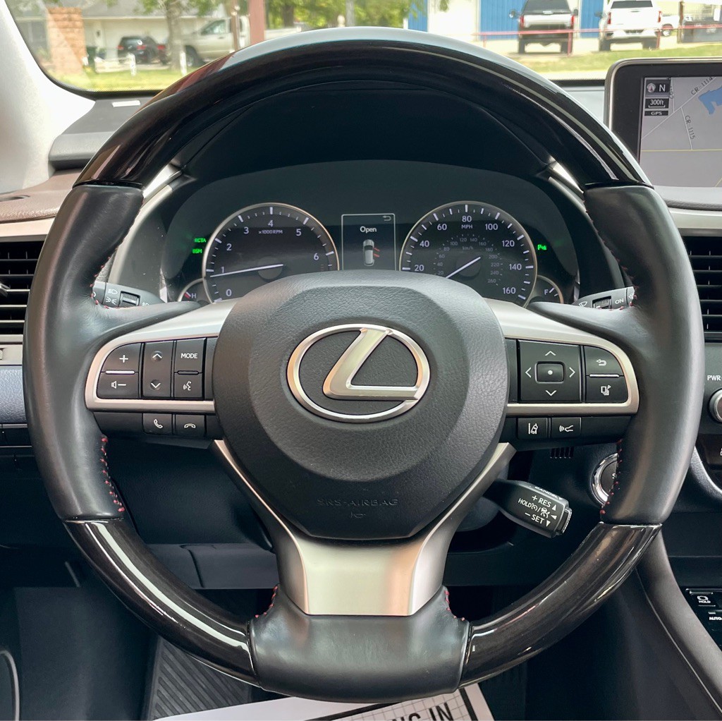 2019 Lexus RX Image 13