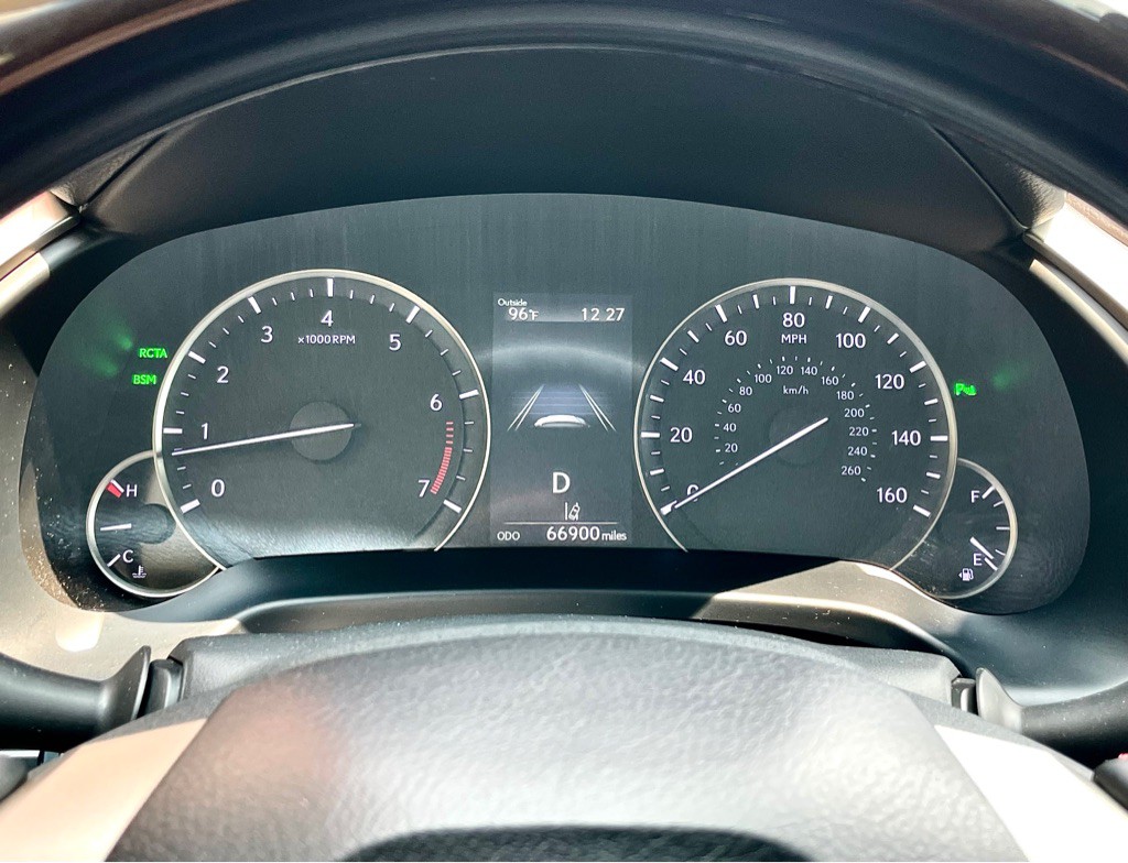 2019 Lexus RX Image 17