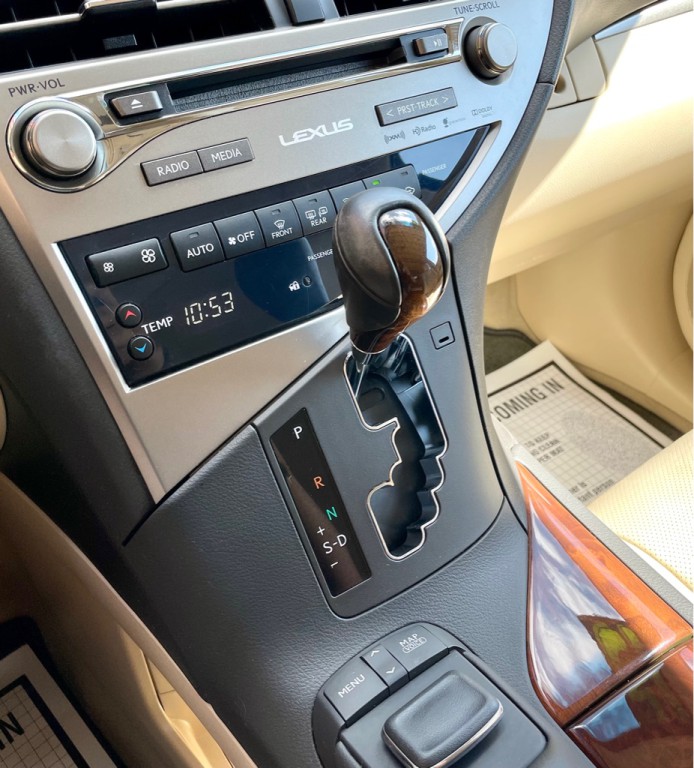 2015 Lexus RX Image 12