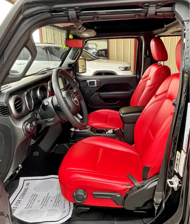 2023 Jeep Wrangler Image 9