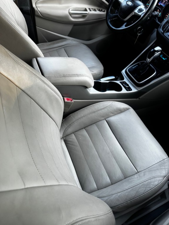 2013 Ford Escape Image 9