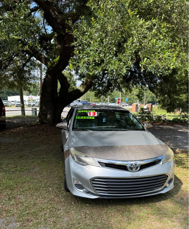 2013 Toyota Avalon Image 1