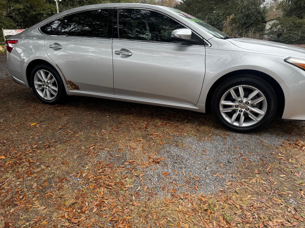 2013 Toyota Avalon Image 6