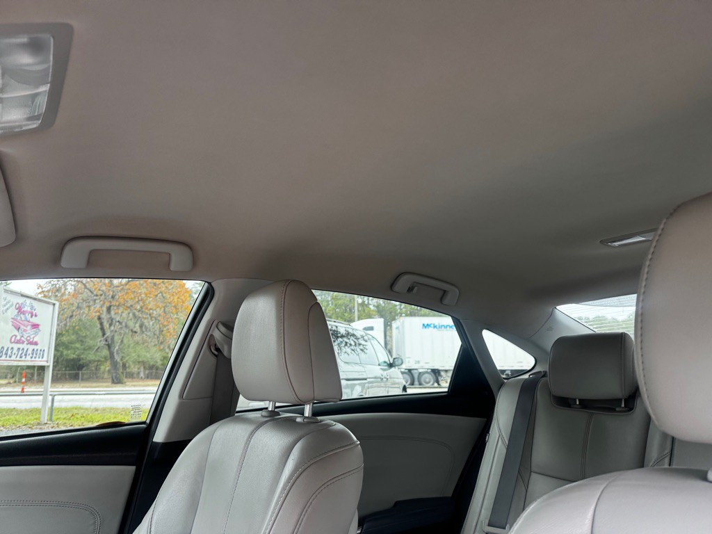 2013 Toyota Avalon Image 14