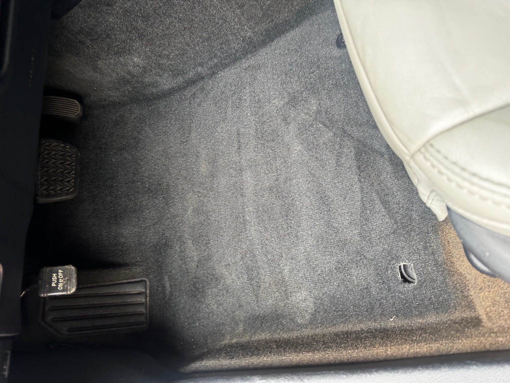 2013 Toyota Avalon Image 18