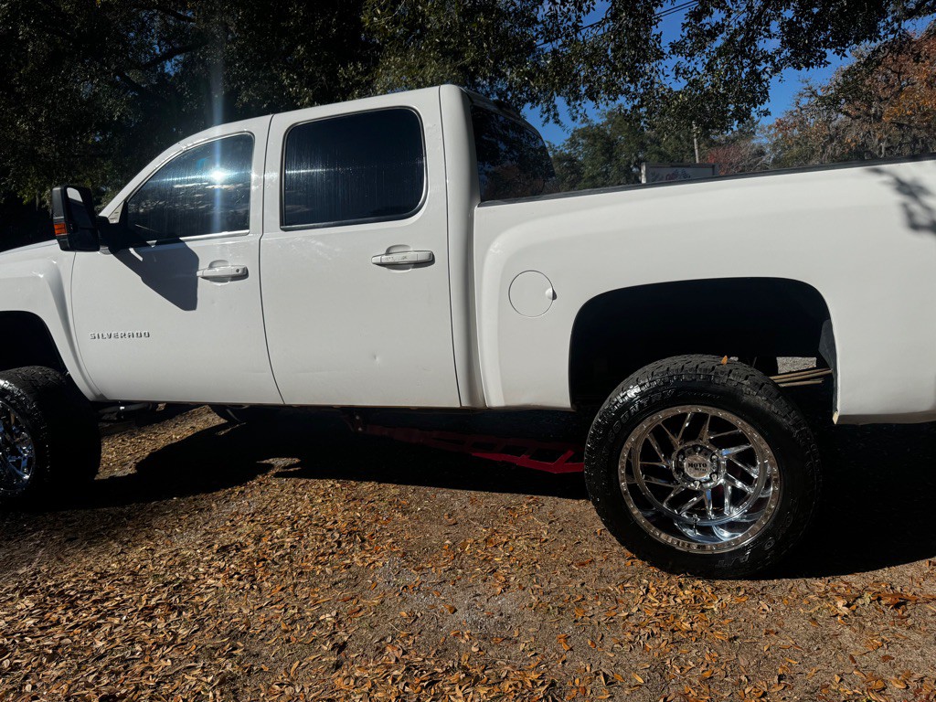2010 Chevrolet Silverado 1500 Image 6