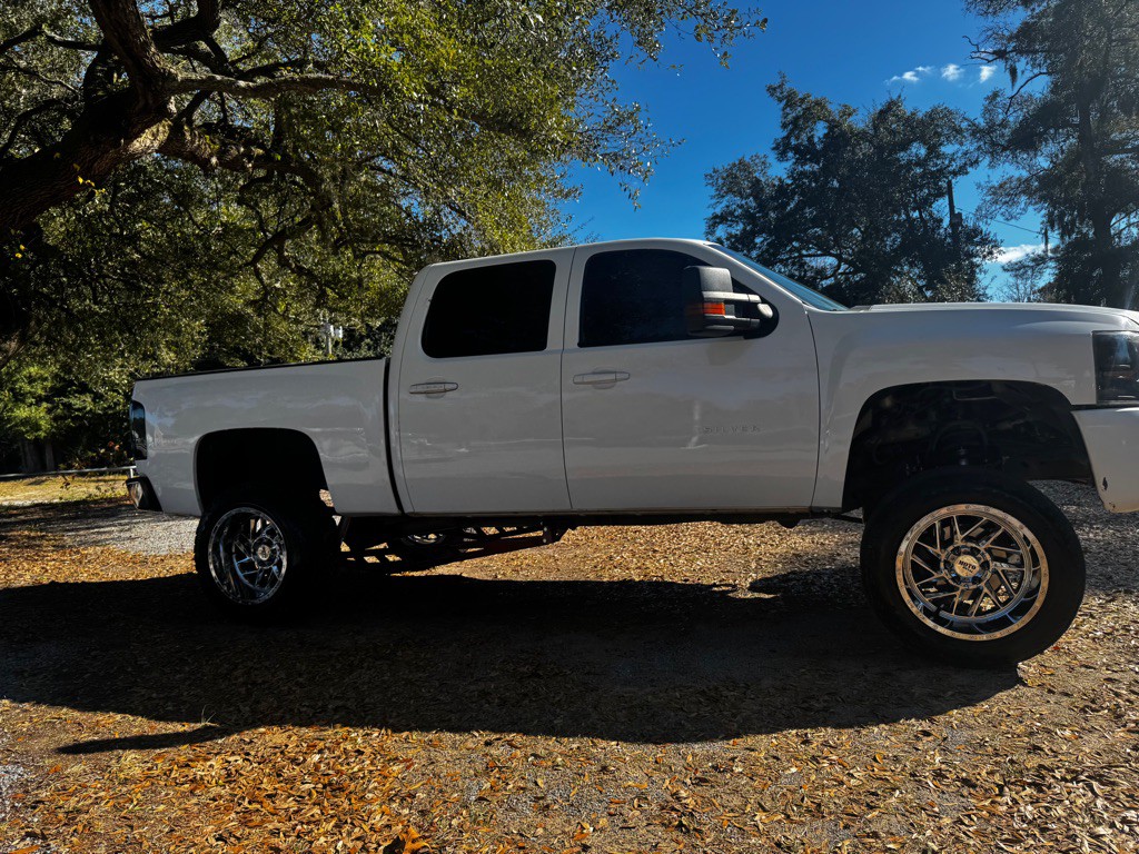 2010 Chevrolet Silverado 1500 Image 5