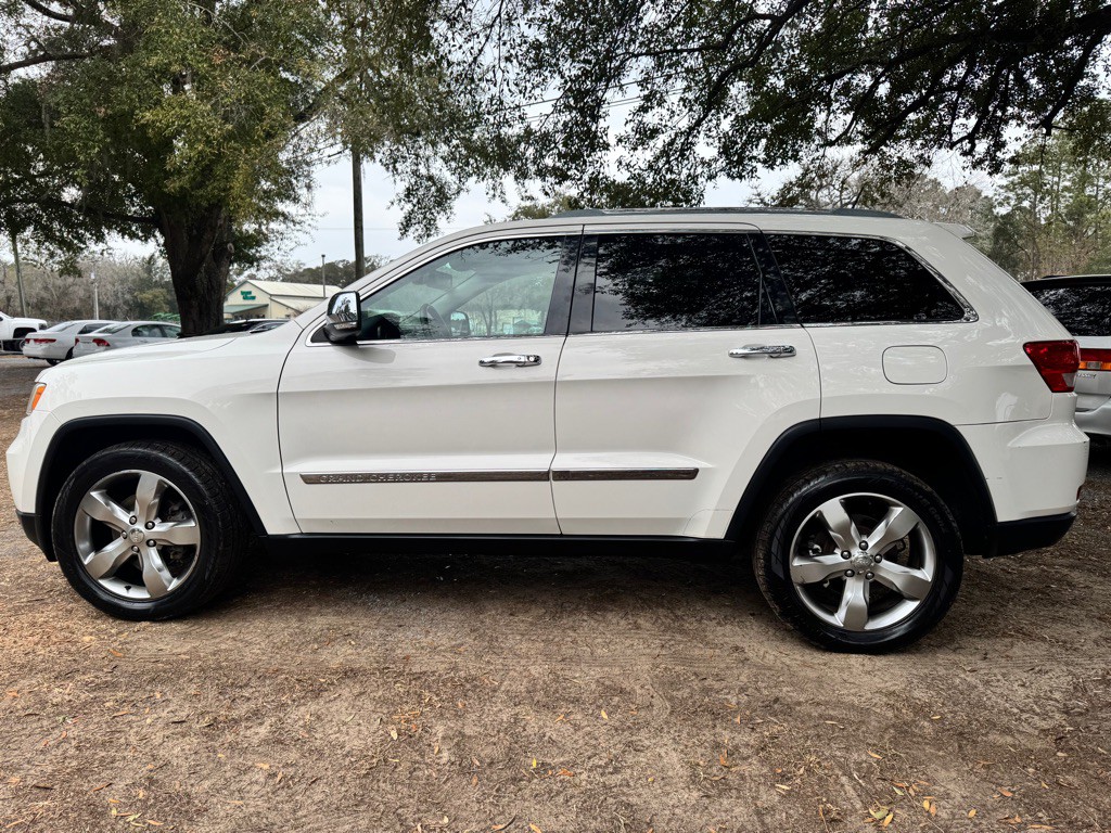 2011 Jeep Grand Cherokee Image 5