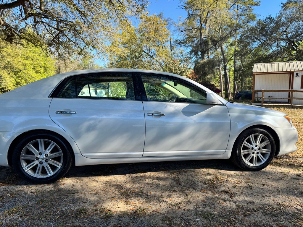 2008 Toyota Avalon Image 5