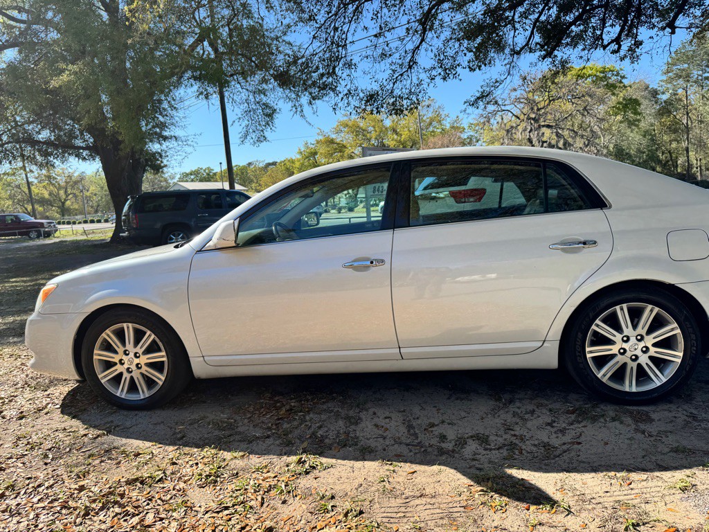 2008 Toyota Avalon Image 7