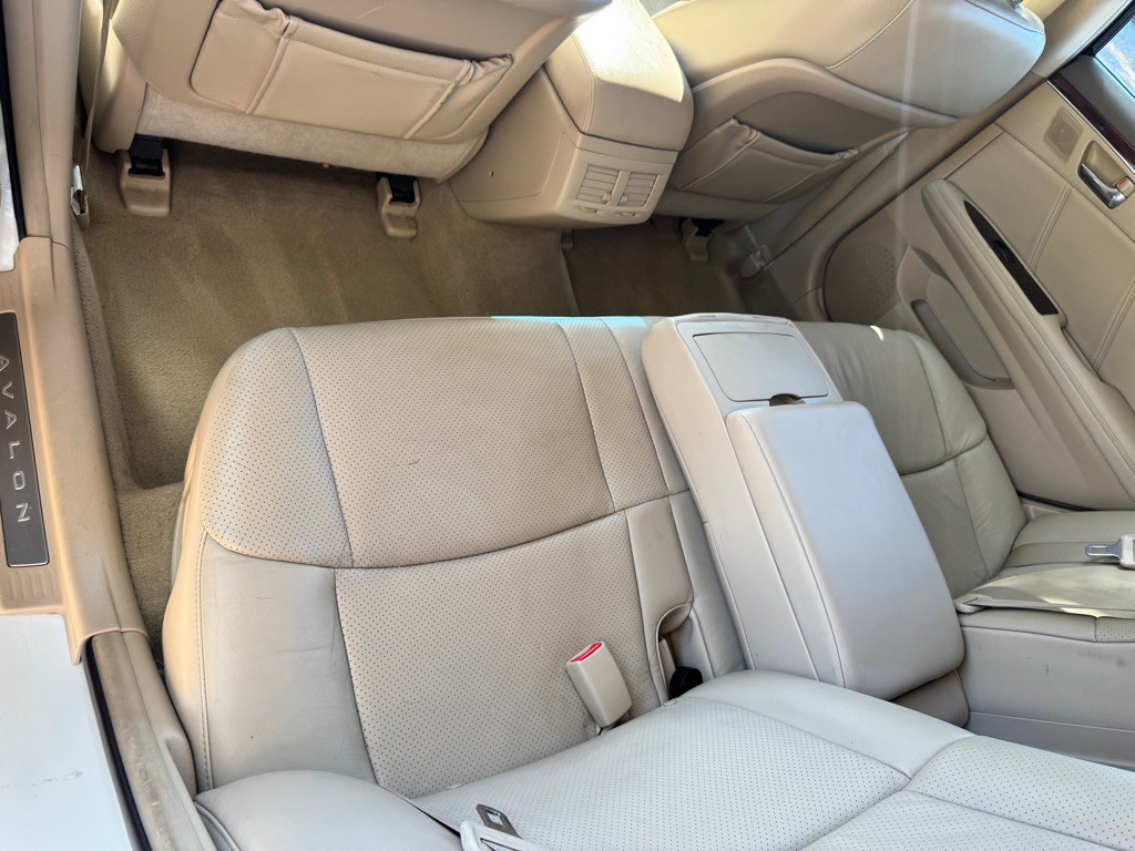 2008 Toyota Avalon Image 8