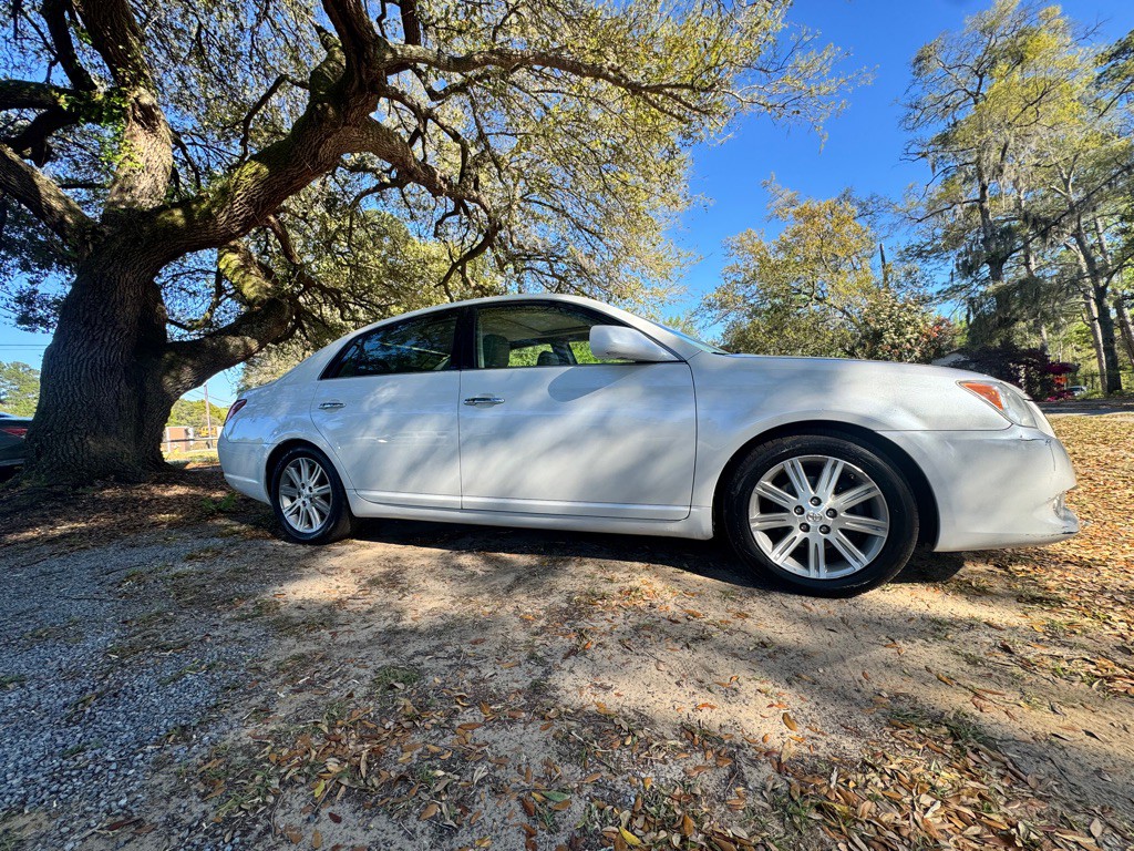 2008 Toyota Avalon Image 14