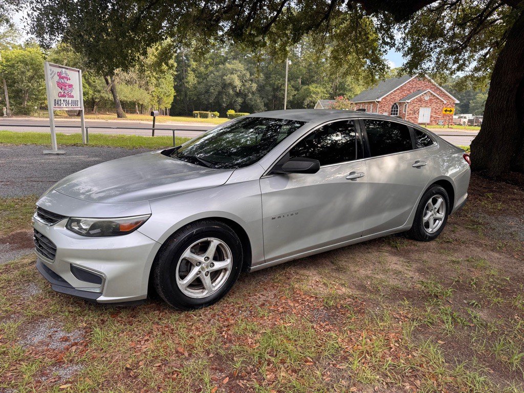 2017 Chevrolet Malibu Image 5