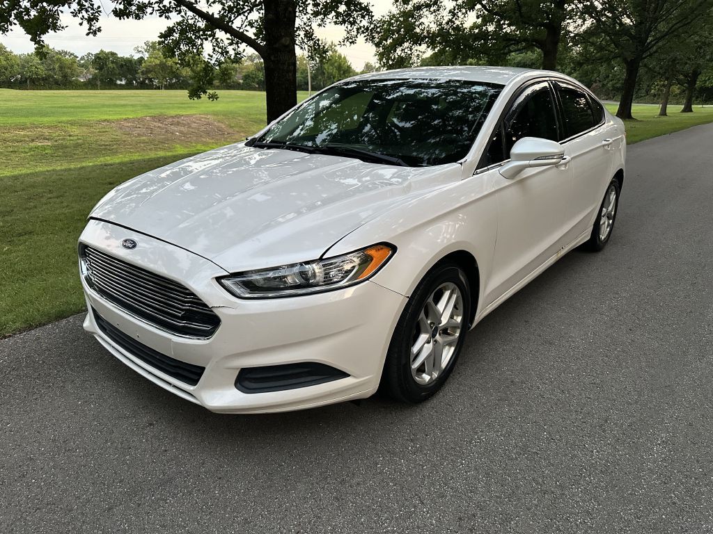 2013 Ford Fusion Image 2