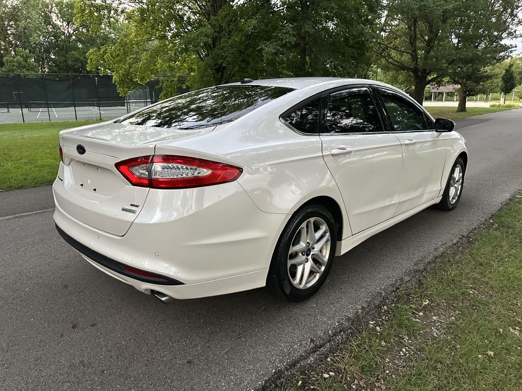 2013 Ford Fusion Image 4