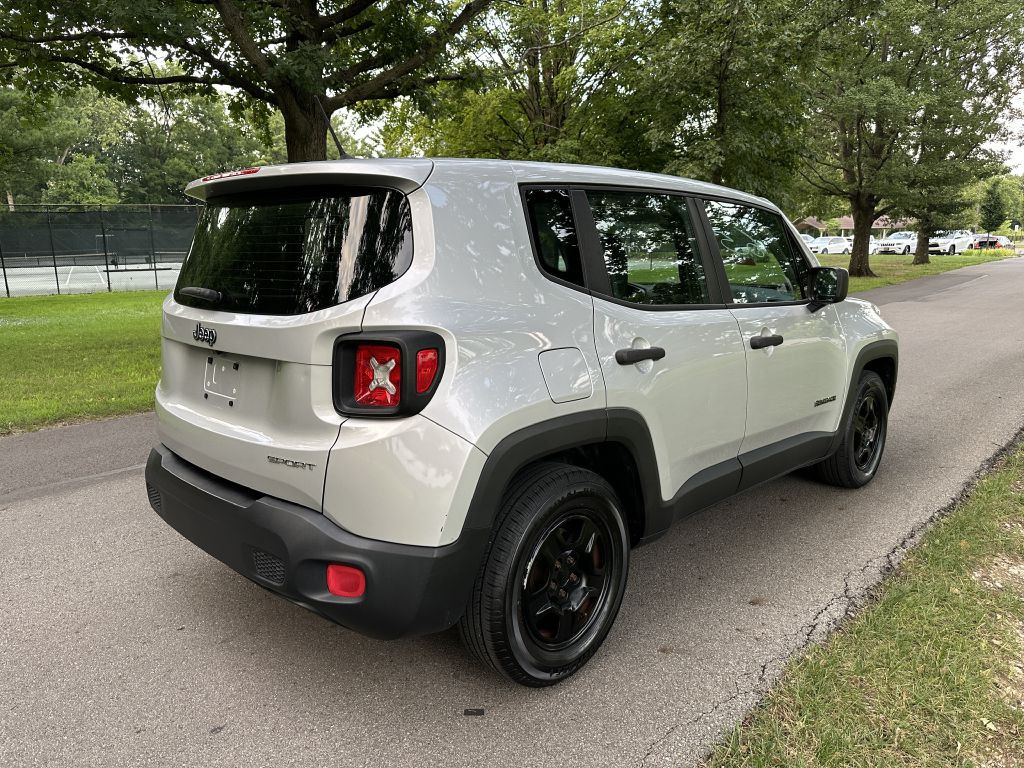 2015 Jeep Renegade Image 5