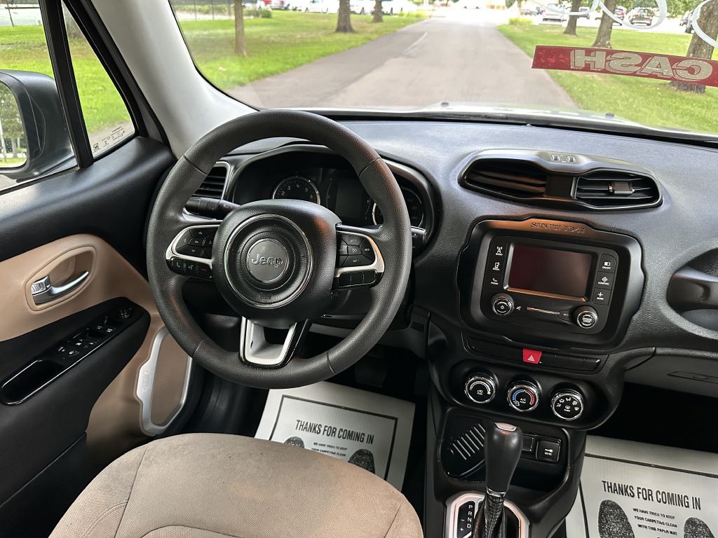 2015 Jeep Renegade Image 10