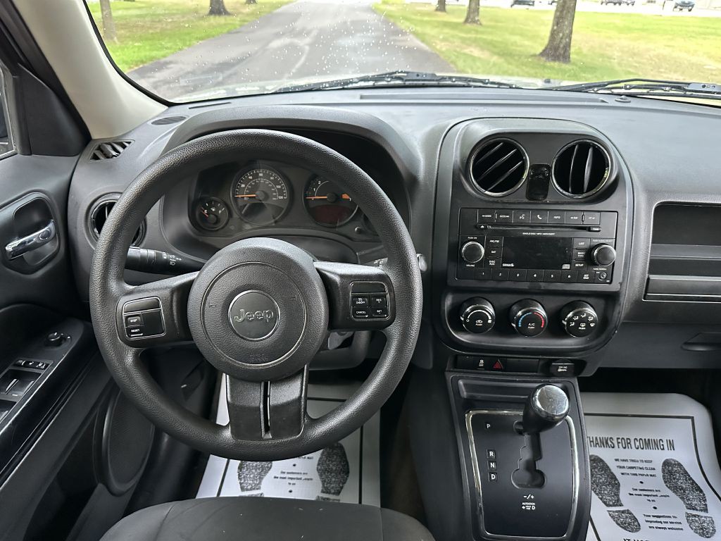 2016 Jeep Patriot Image 11