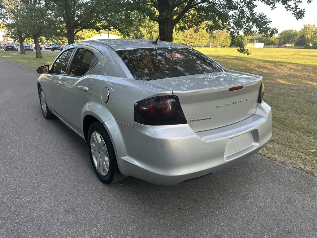 2012 Dodge Avenger Image 5