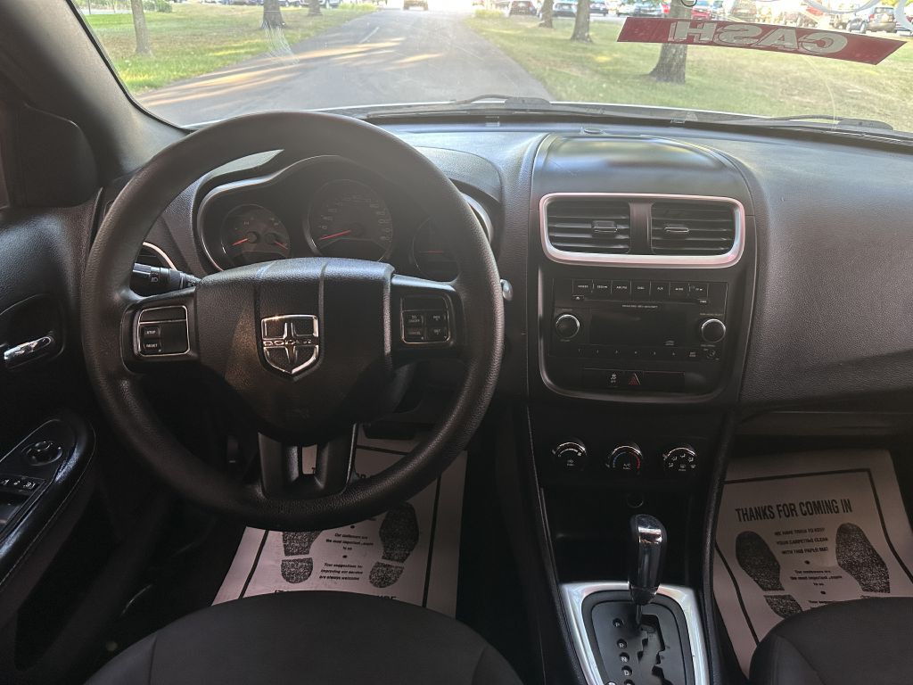2012 Dodge Avenger Image 10