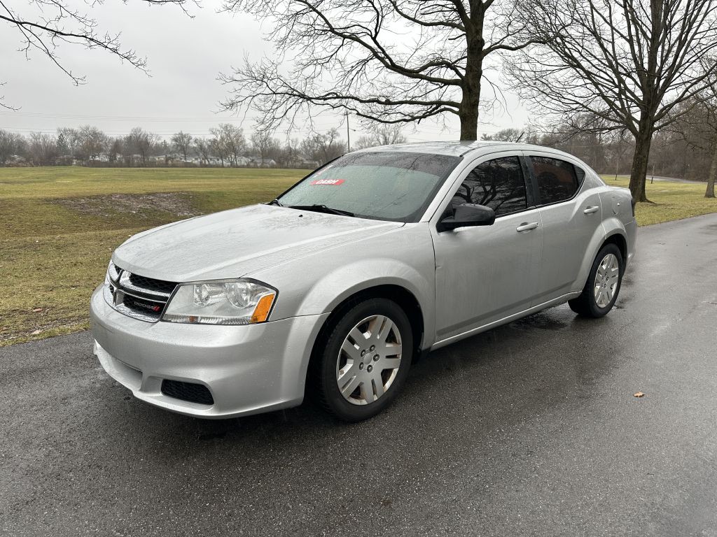 2012 Dodge Avenger Image 1