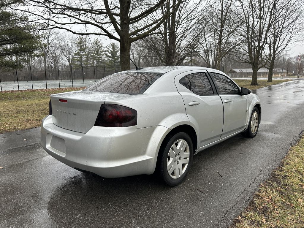 2012 Dodge Avenger Image 5