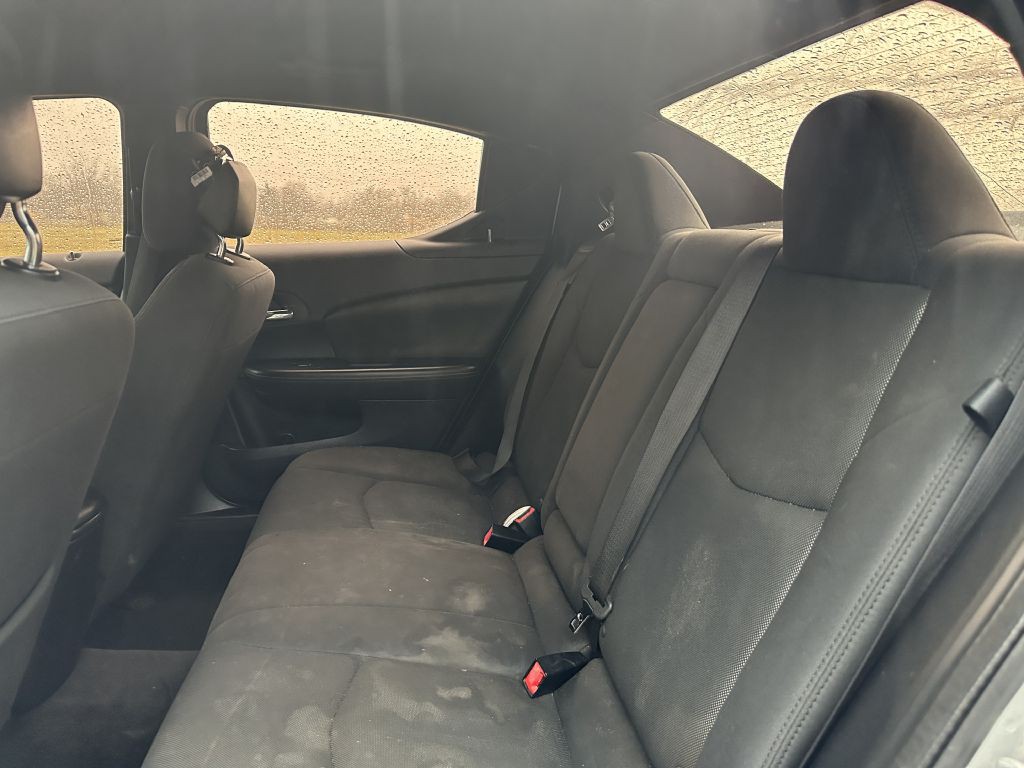 2012 Dodge Avenger Image 7