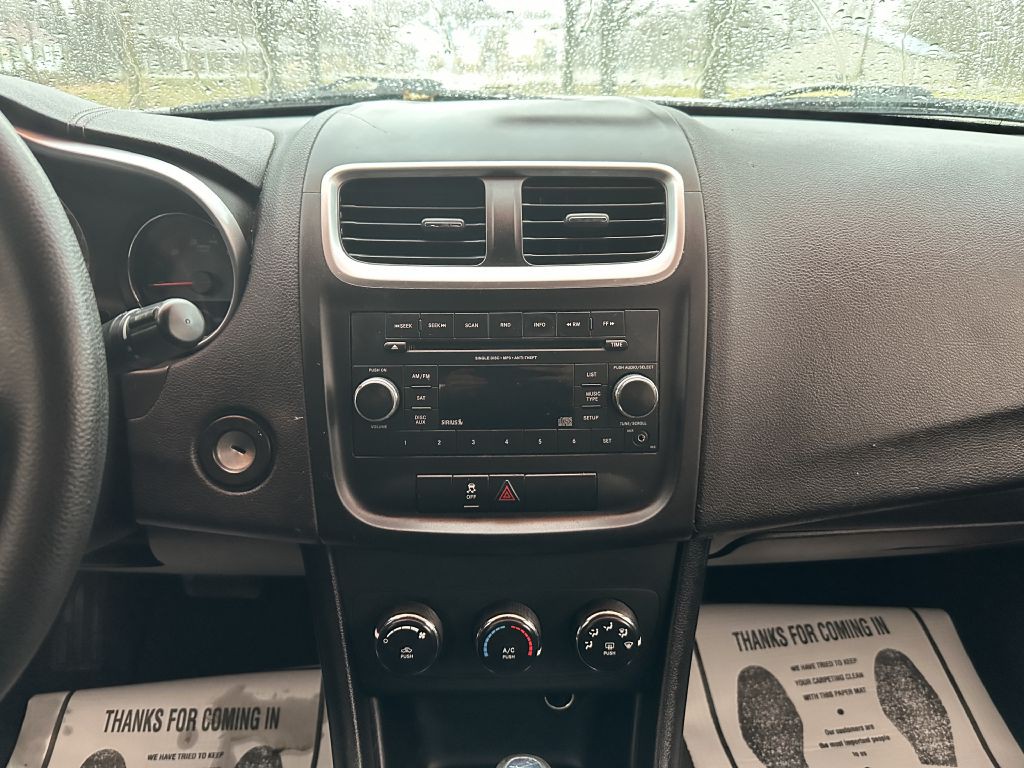 2012 Dodge Avenger Image 13