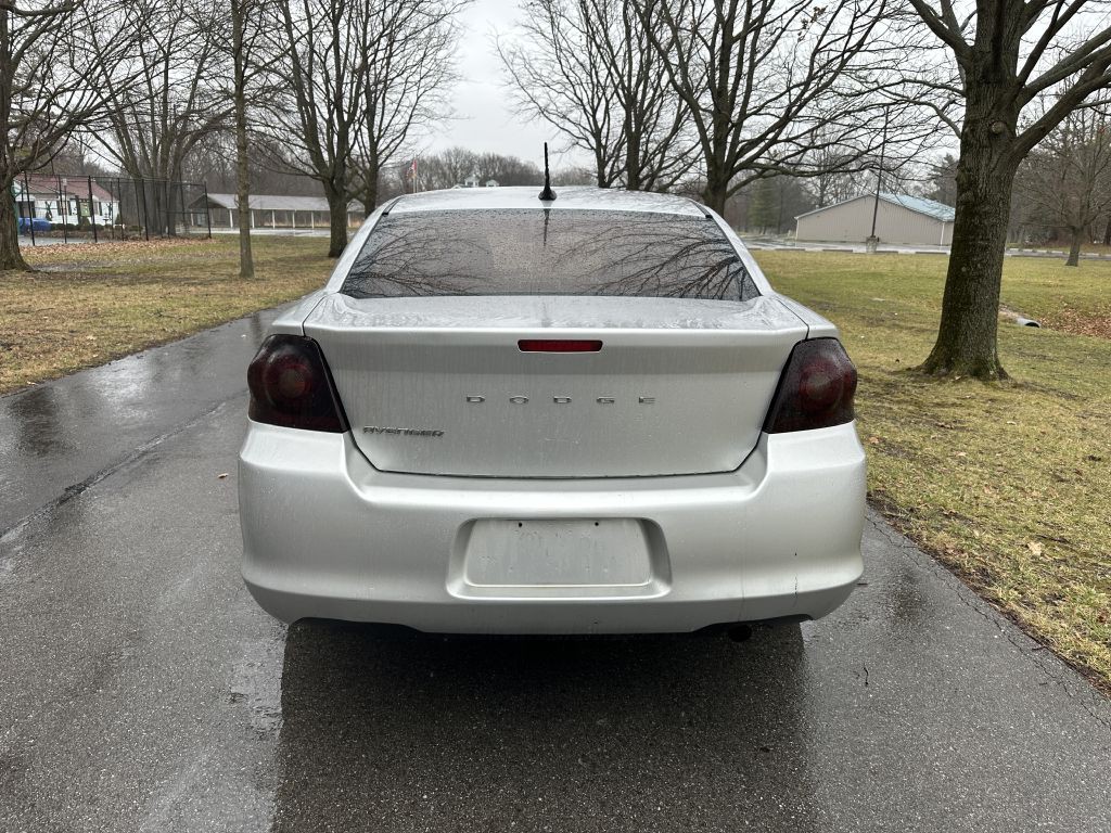 2012 Dodge Avenger Image 17