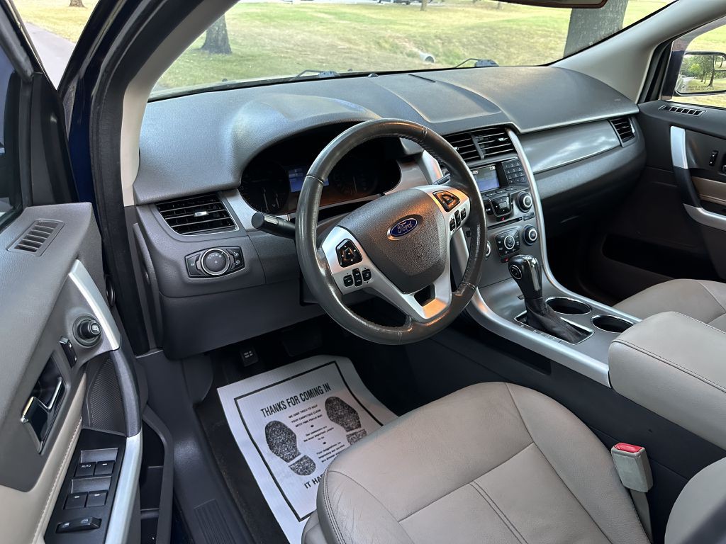 2012 Ford Edge Image 9
